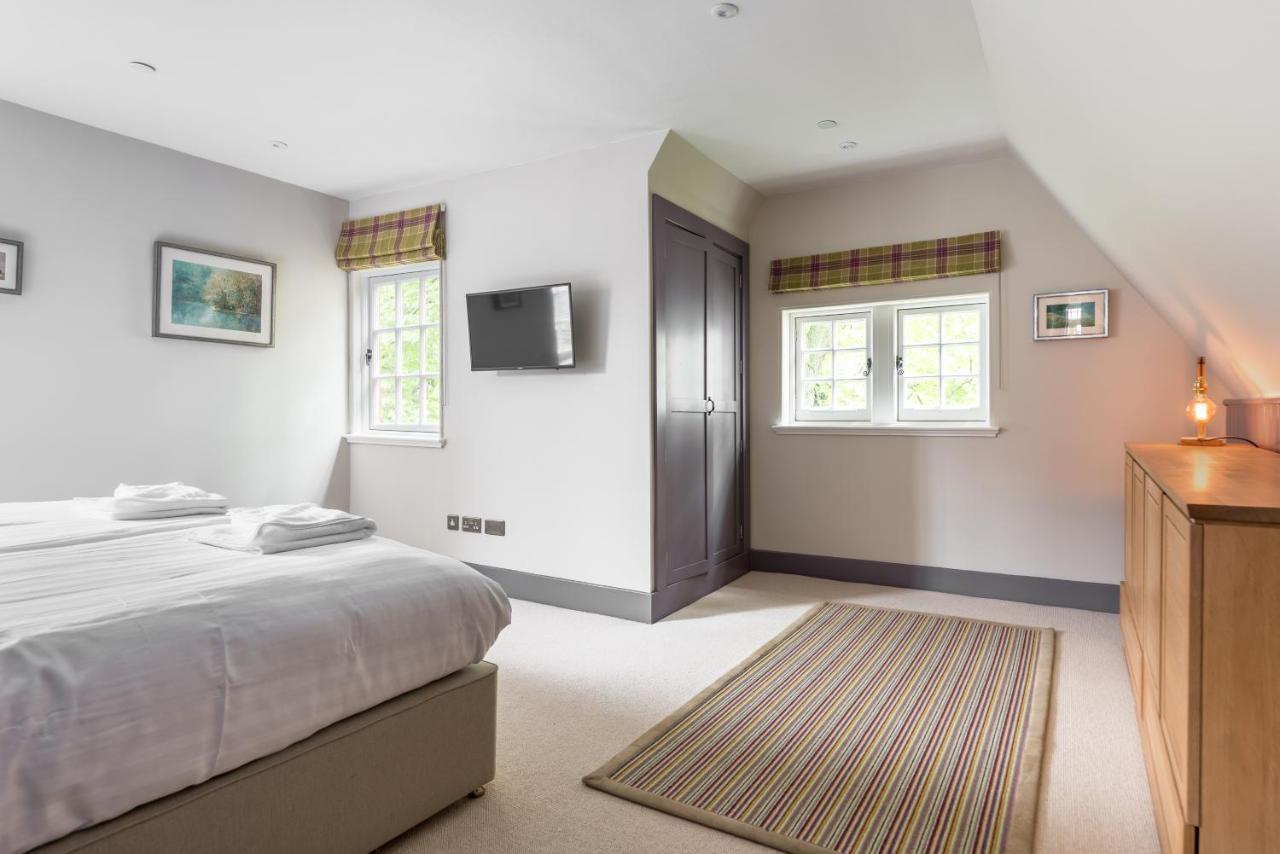 Appartamento Amazing Penthouse, Stunning Views, Castle 2 Mins Edimburgo Esterno foto