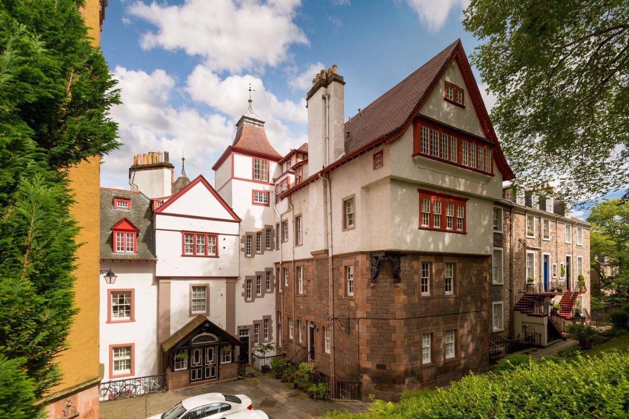 Appartamento Amazing Penthouse, Stunning Views, Castle 2 Mins Edimburgo Esterno foto